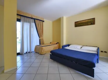 Le Terrazze Sul & Aparthotel Padenghe sul Garda