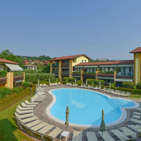 Le Terrazze Sul & Aparthotel 4*