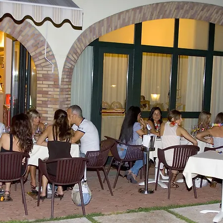 Le Terrazze Sul & 4*
