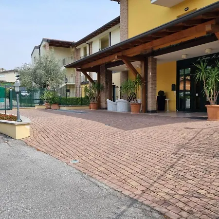 Le Terrazze Sul Residence&hotel Aparthotel Padenghe sul Garda